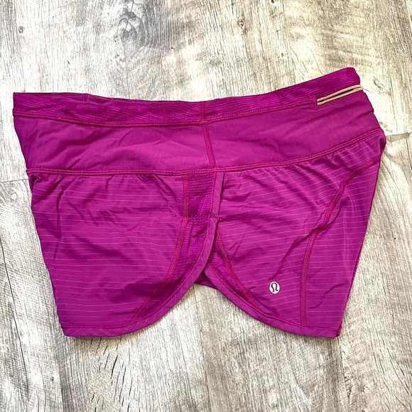 Lululemon Run For Days Shorts - Picture 7 of 8